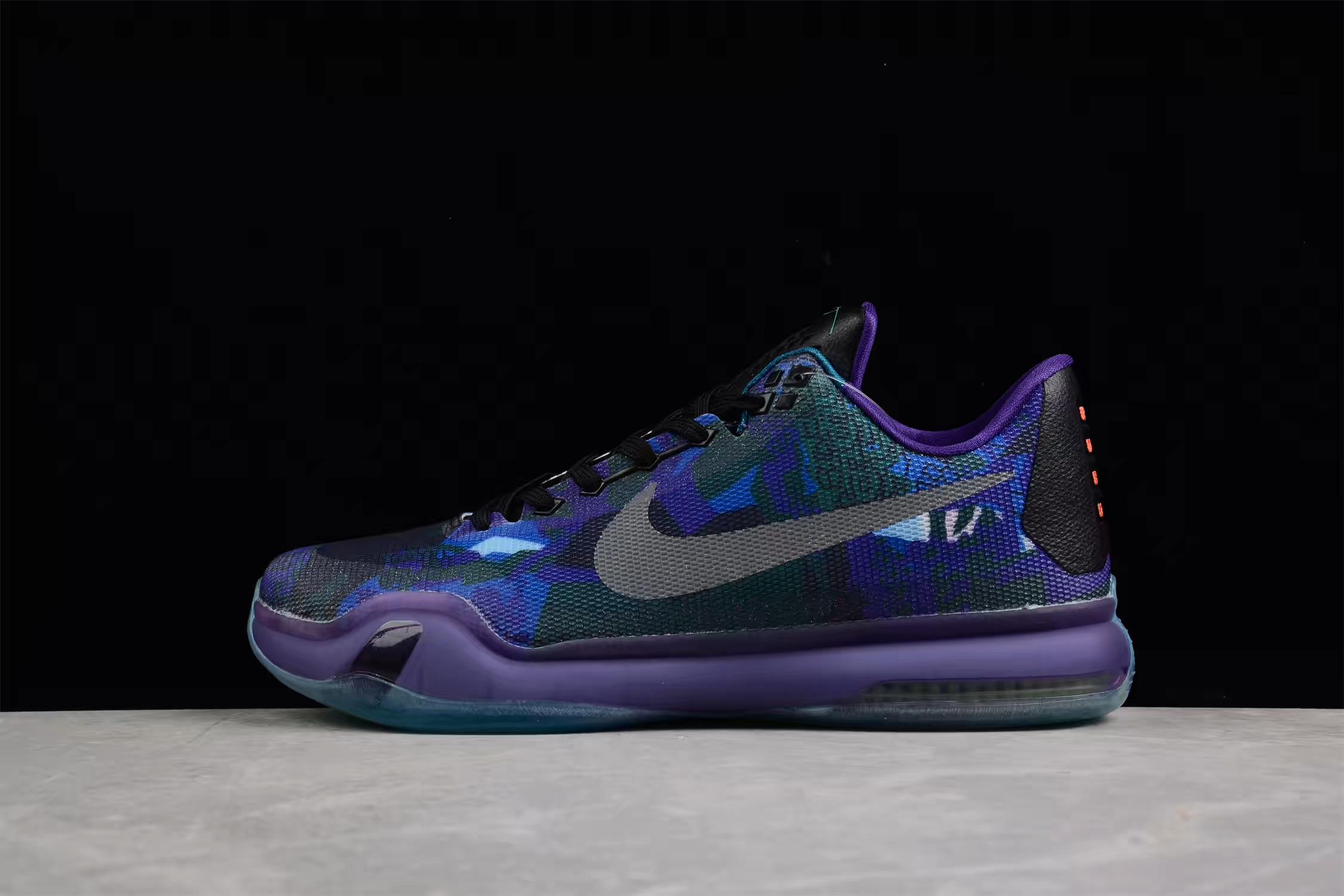 Nike Kobe 10 Peach Jam